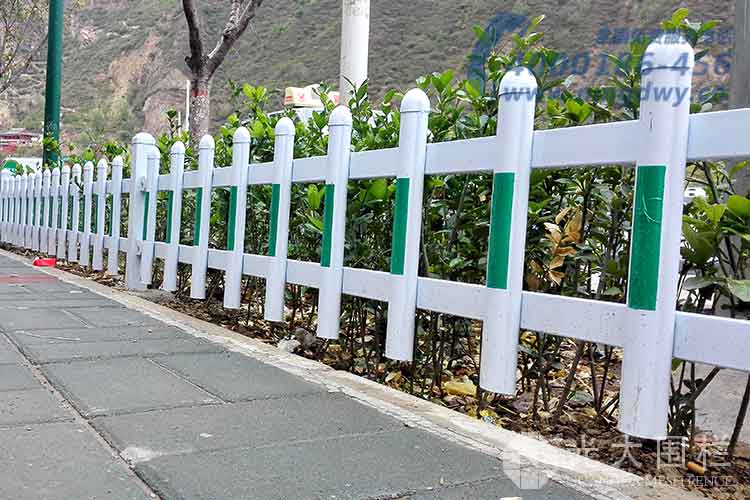 光大草坪护栏