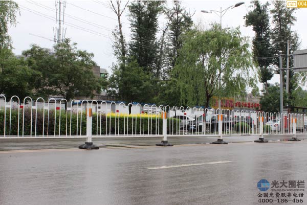 陕西省神木县城道路护栏(图2)