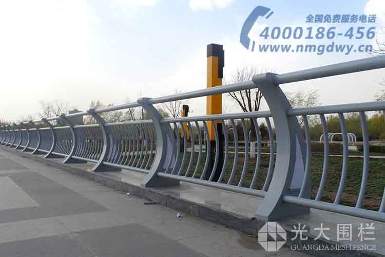 灯光护栏产品(图1)