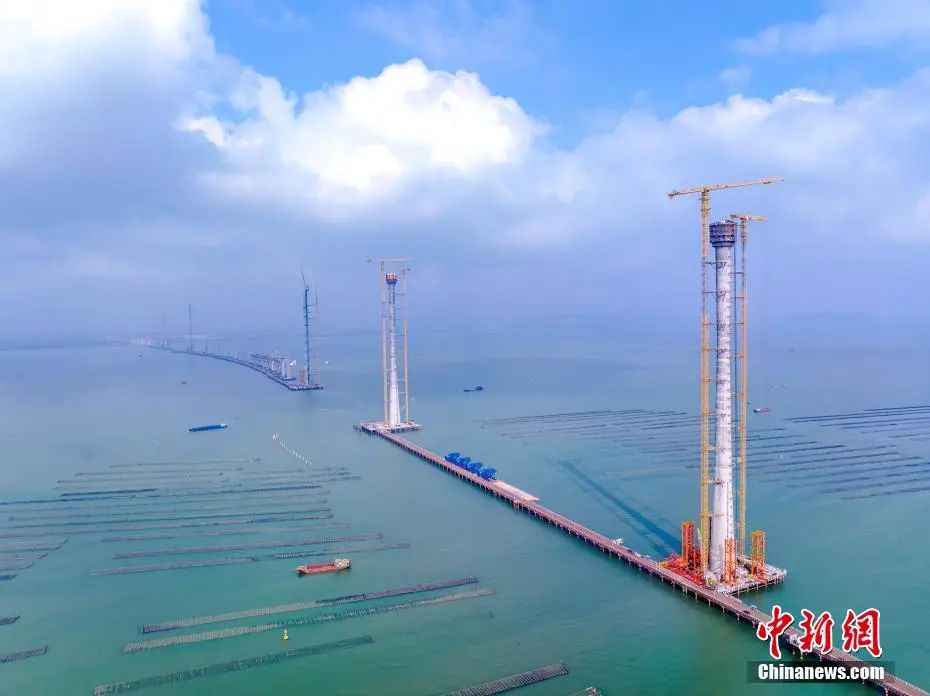 大湾区核心工程黄茅海跨海通道五座主塔全部封顶！(图2)